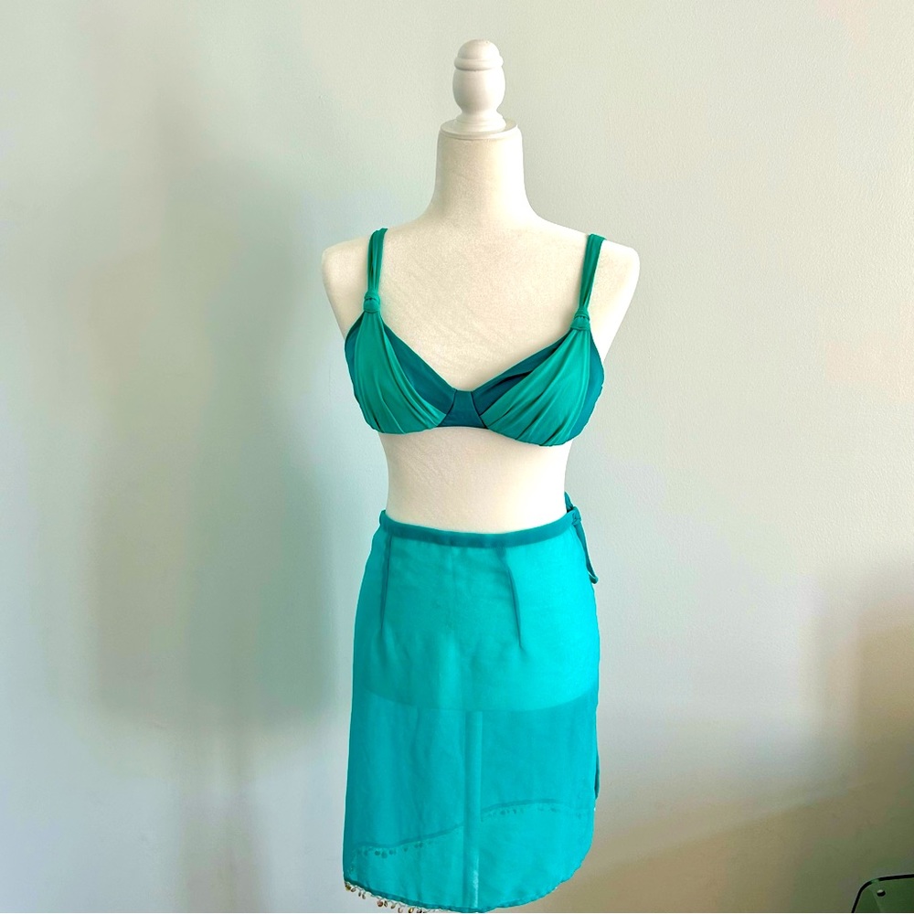 Marigo Bikini Top Ladies‘ Size 6 and Pareo